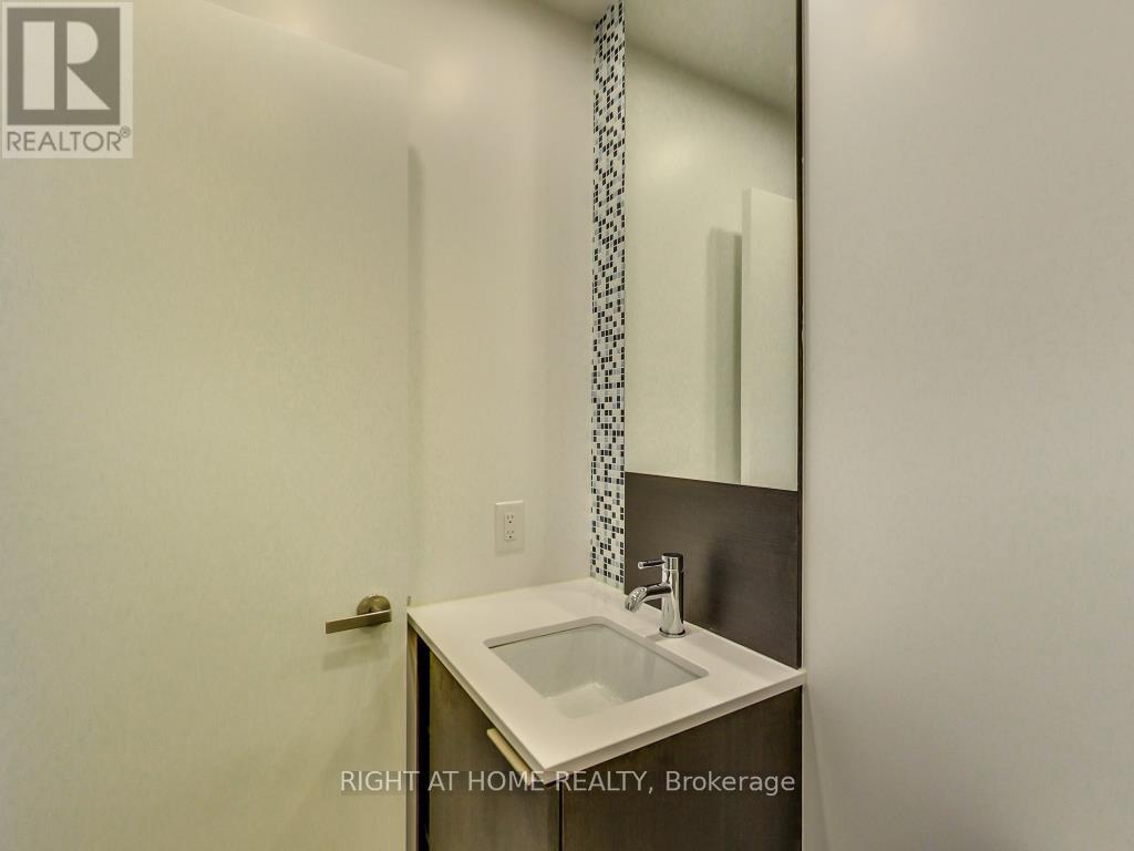 1307 - 55 Regent Park Boulevard, Toronto, Ontario  M5A 3H6 - Photo 11 - C13241968
