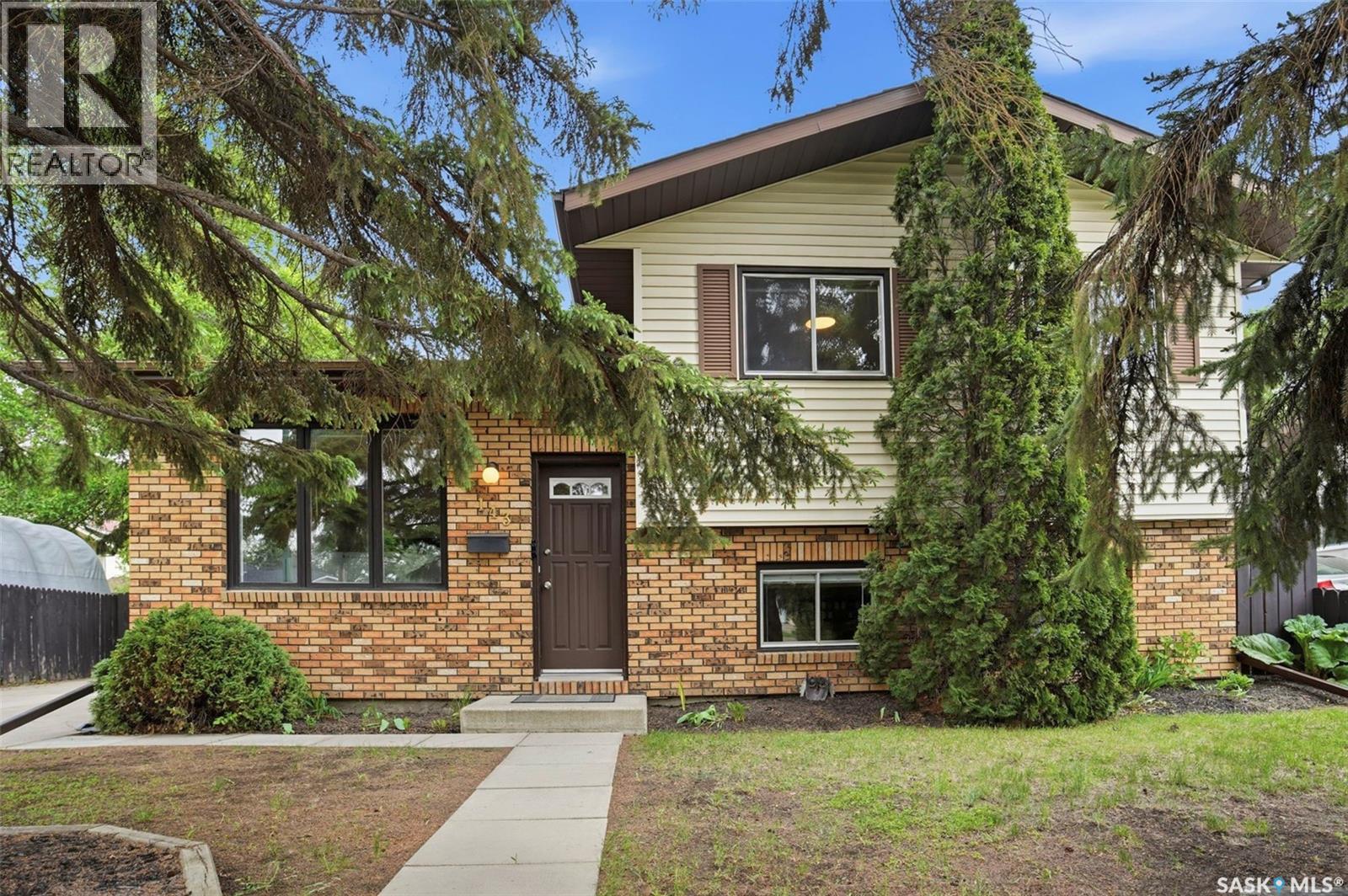 143 Adilman DRIVE, Saskatoon, Saskatchewan