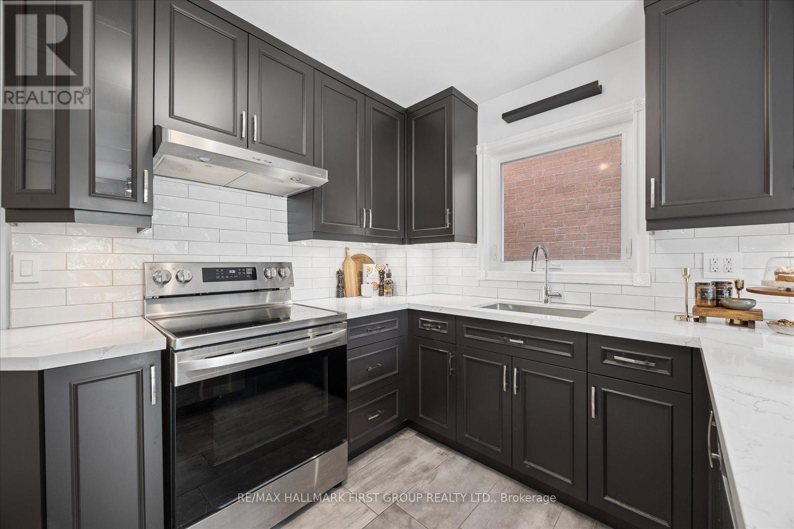 64 Brennan Road, Ajax, Ontario  L1T 1X4 - Photo 10 - E13241806