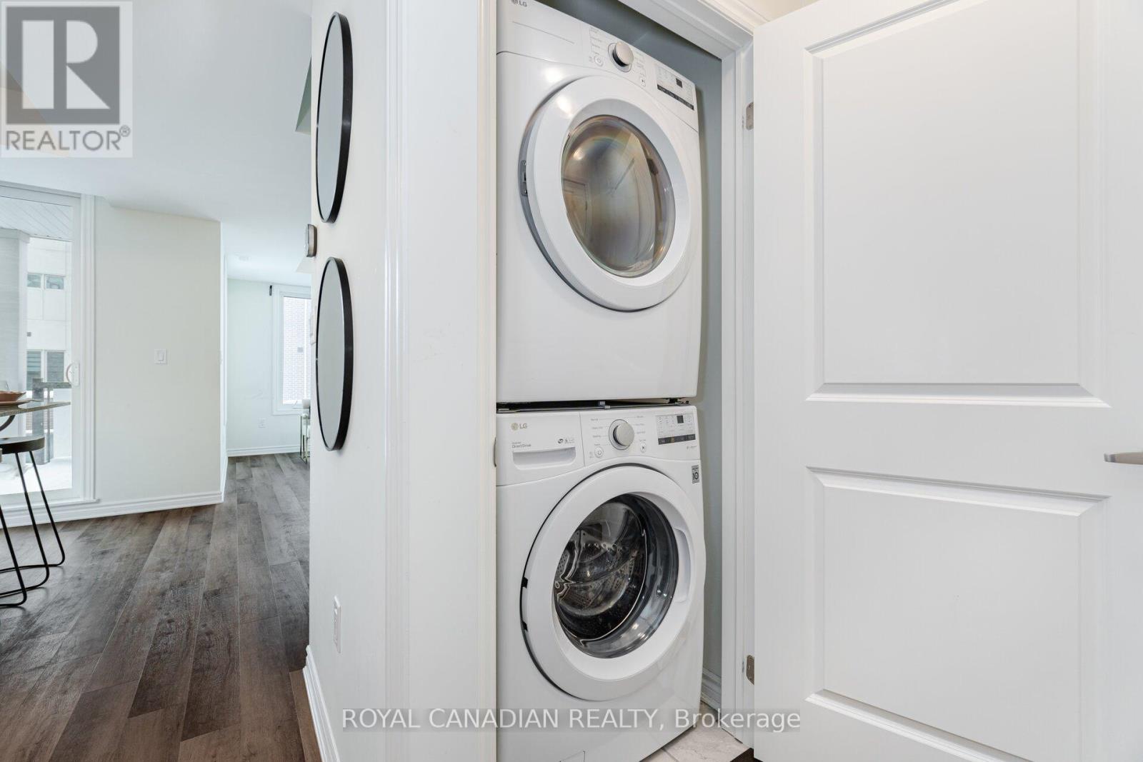 401 - 1034 Reflection Place, Pickering, Ontario  L1X 0L1 - Photo 12 - E13241862