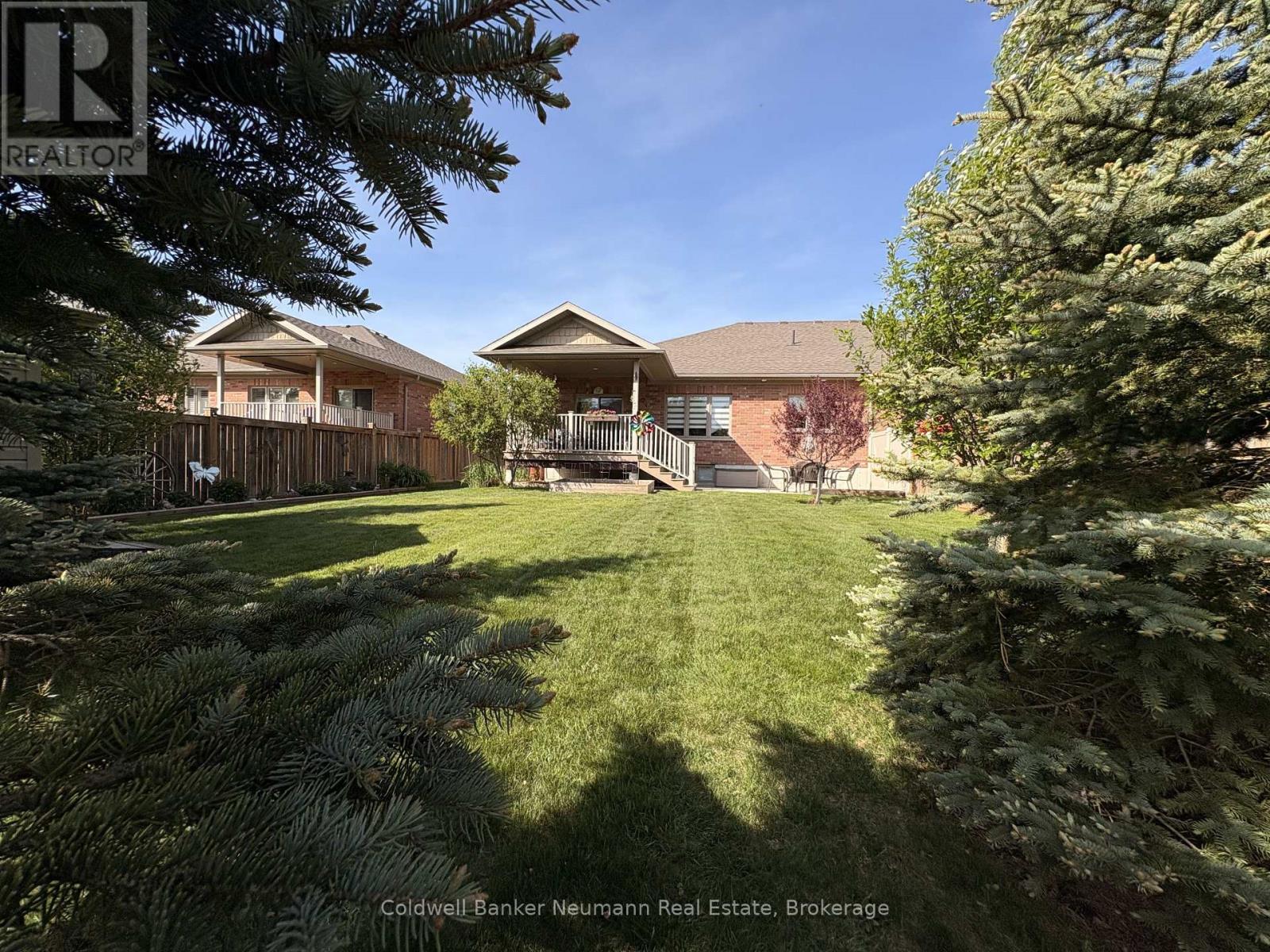 12 Brown Street S, Minto, Ontario  N0G 1M0 - Photo 32 - X12918044