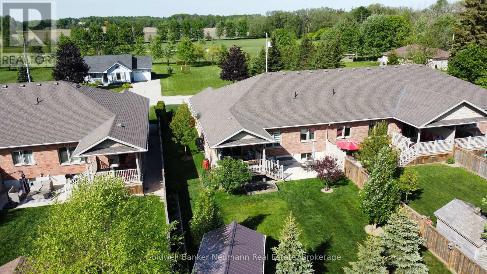 12 Brown Street S, Minto, Ontario  N0G 1M0 - Photo 34 - X12918044