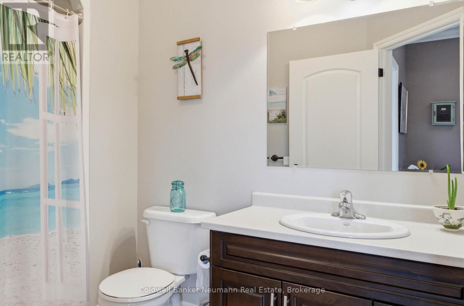 12 Brown Street S, Minto, Ontario  N0G 1M0 - Photo 8 - X12918044