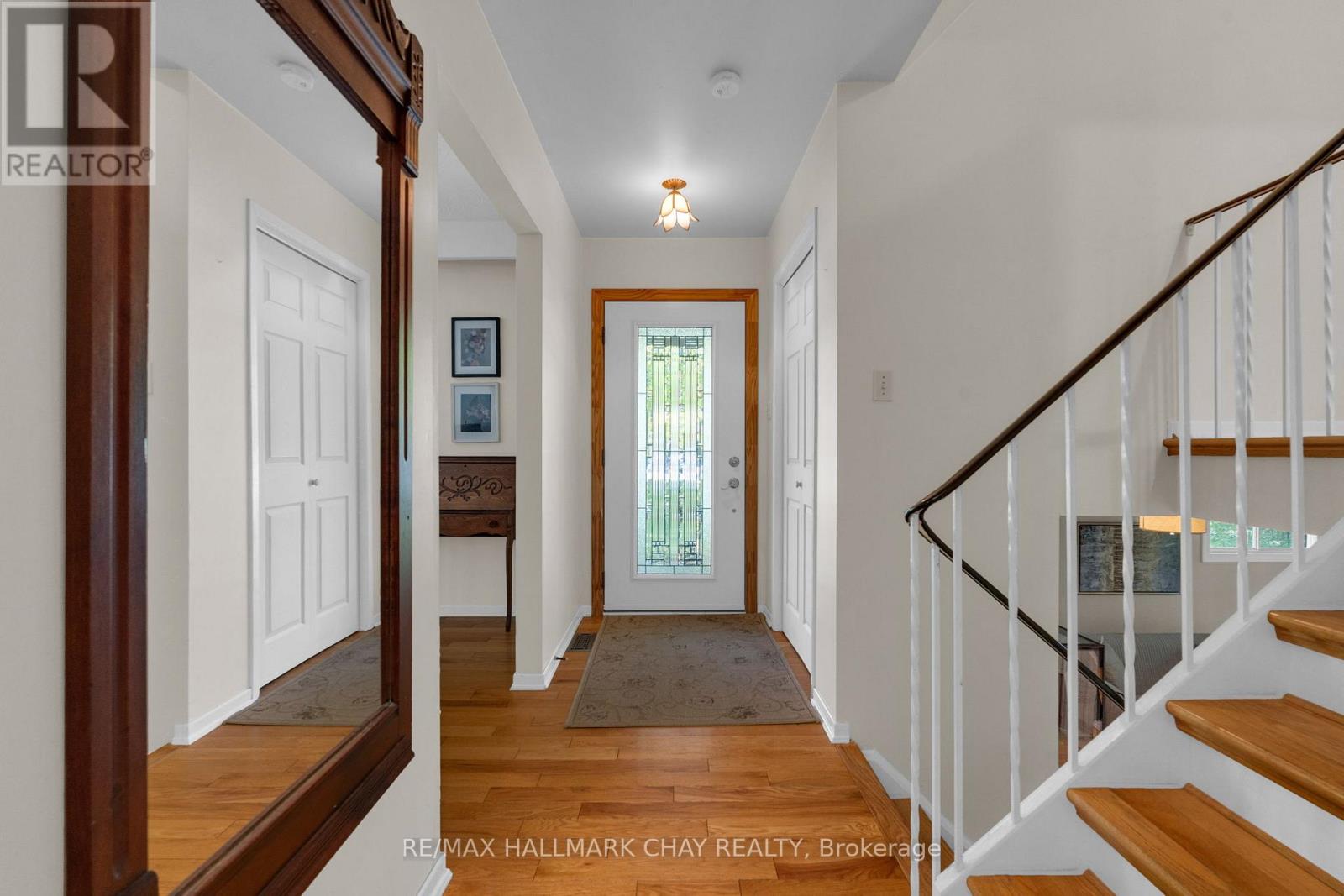 3724 Whitecap Drive, Innisfil, Ontario  L9S 2L4 - Photo 4 - N13241646