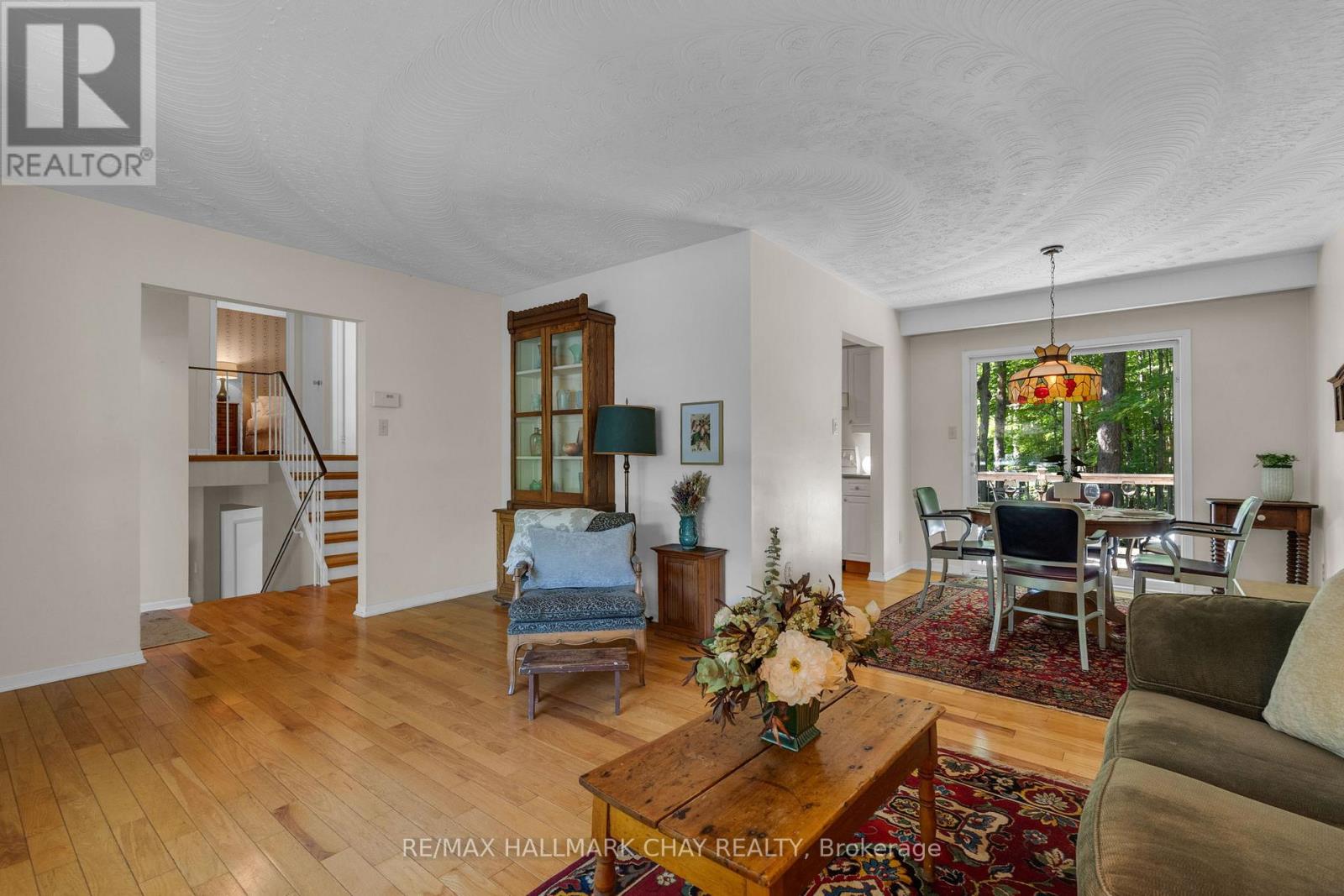 3724 Whitecap Drive, Innisfil, Ontario  L9S 2L4 - Photo 8 - N13241646