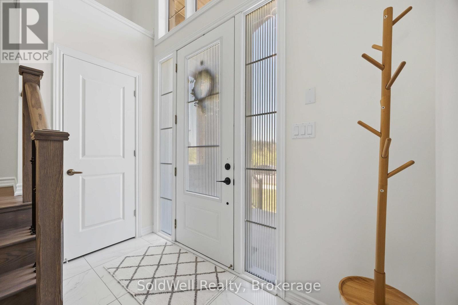 182 Silk Twist Drive, East Gwillimbury, Ontario  L9N 0V6 - Photo 2 - N13241702