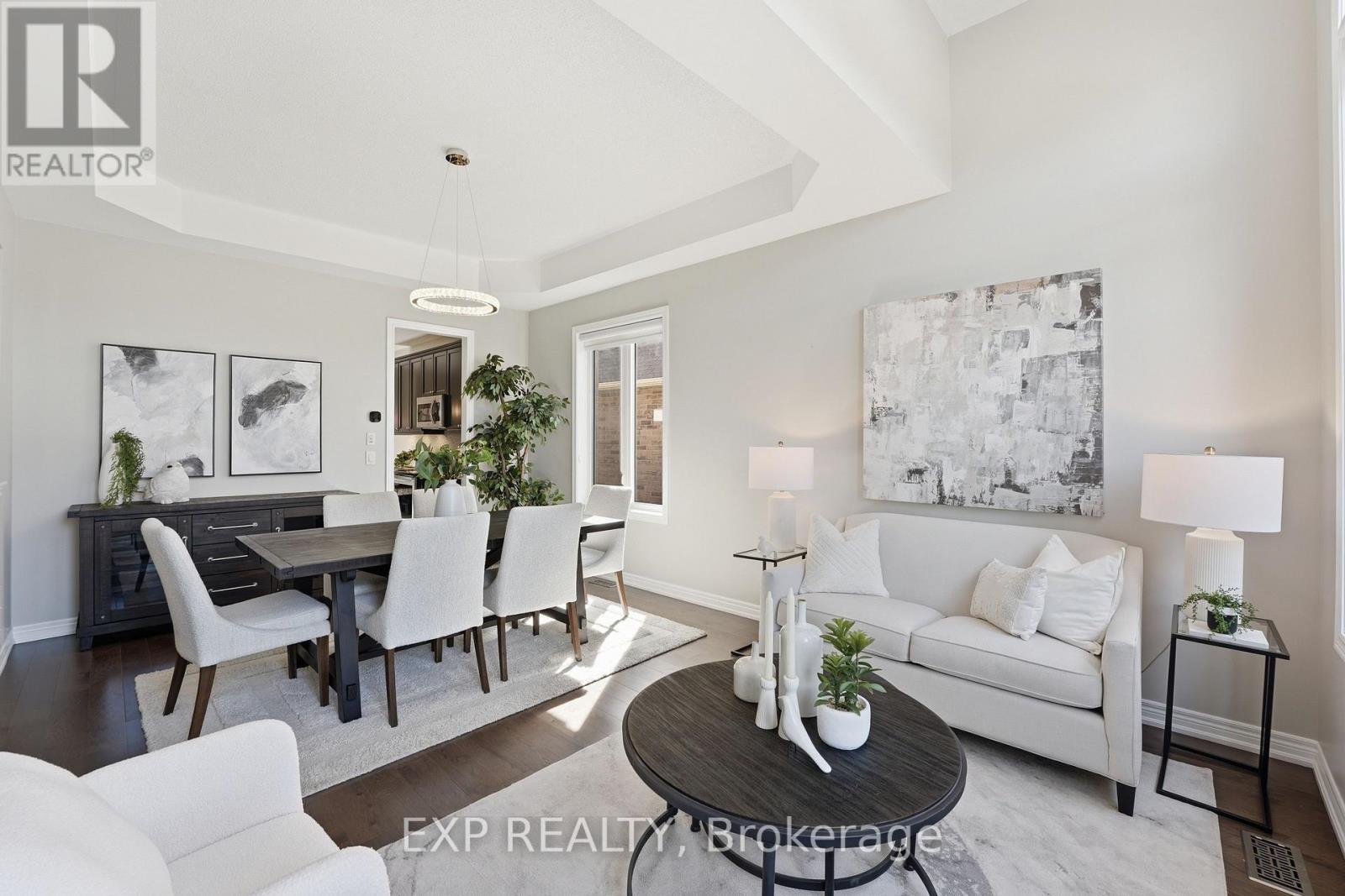 25 Manor Forest Road, East Gwillimbury (Mt Albert), Ontario  L0G 1M0 - Photo 11 - N13241748
