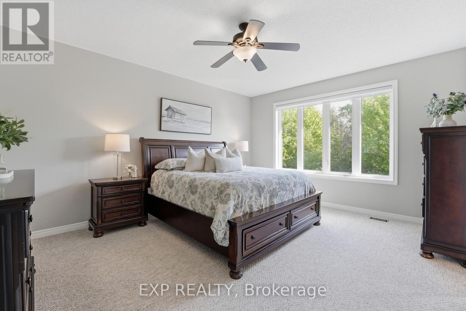 25 Manor Forest Road, East Gwillimbury (Mt Albert), Ontario  L0G 1M0 - Photo 14 - N13241748
