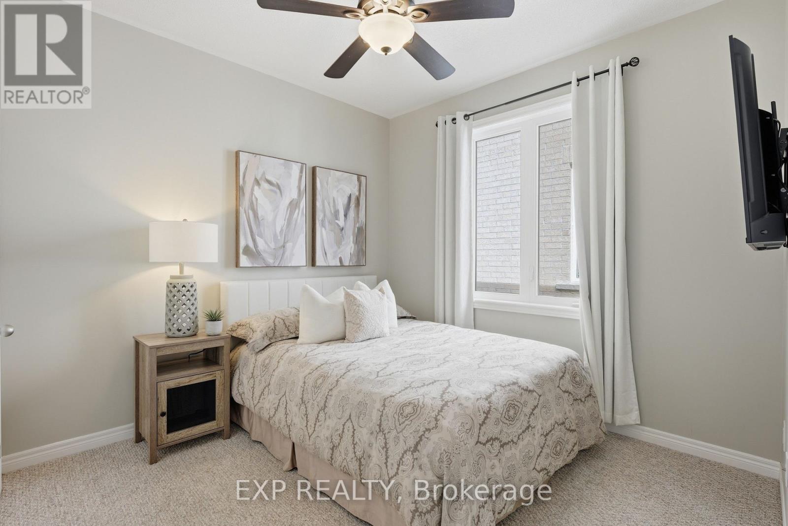 25 Manor Forest Road, East Gwillimbury (Mt Albert), Ontario  L0G 1M0 - Photo 19 - N13241748