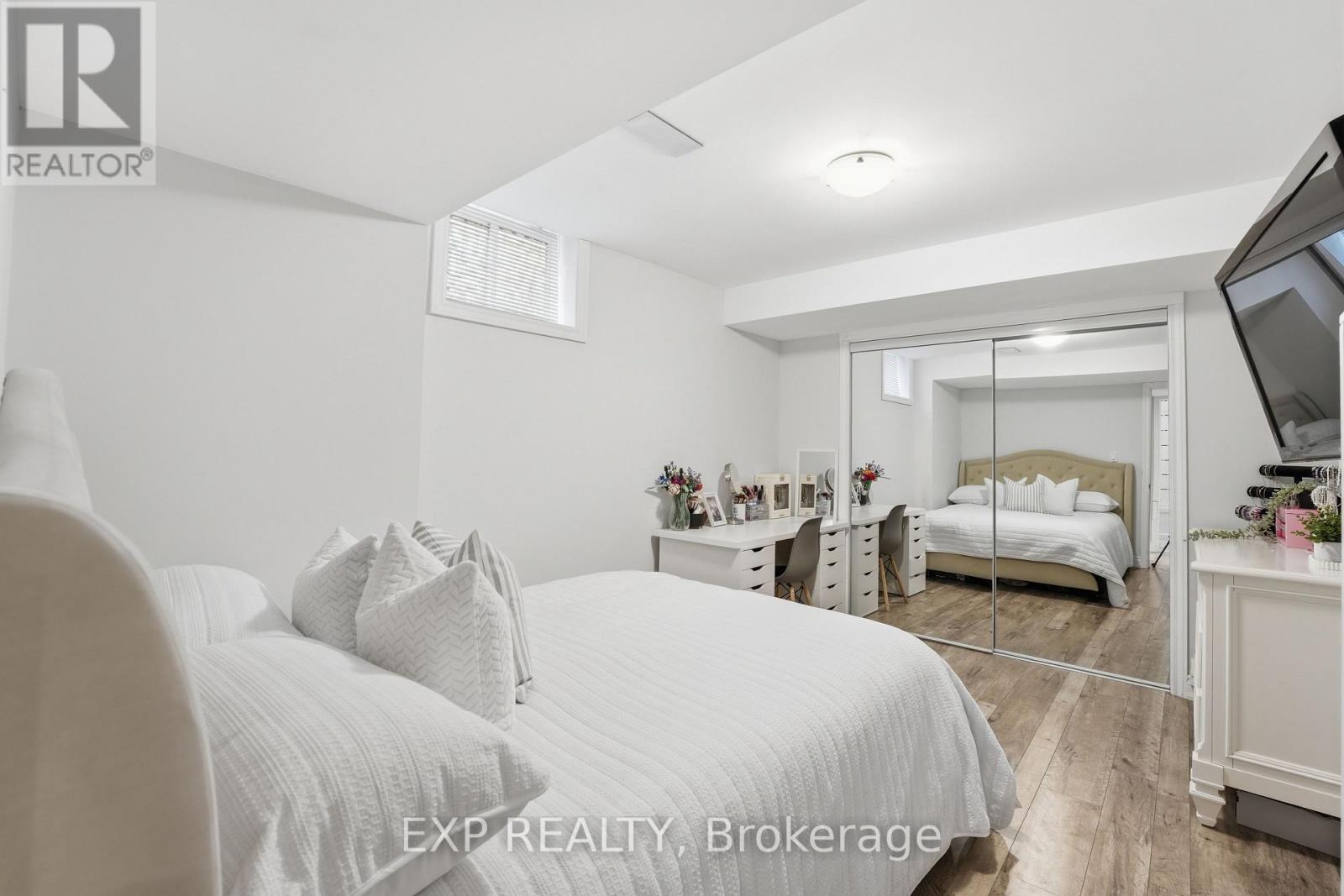 25 Manor Forest Road, East Gwillimbury (Mt Albert), Ontario  L0G 1M0 - Photo 34 - N13241748