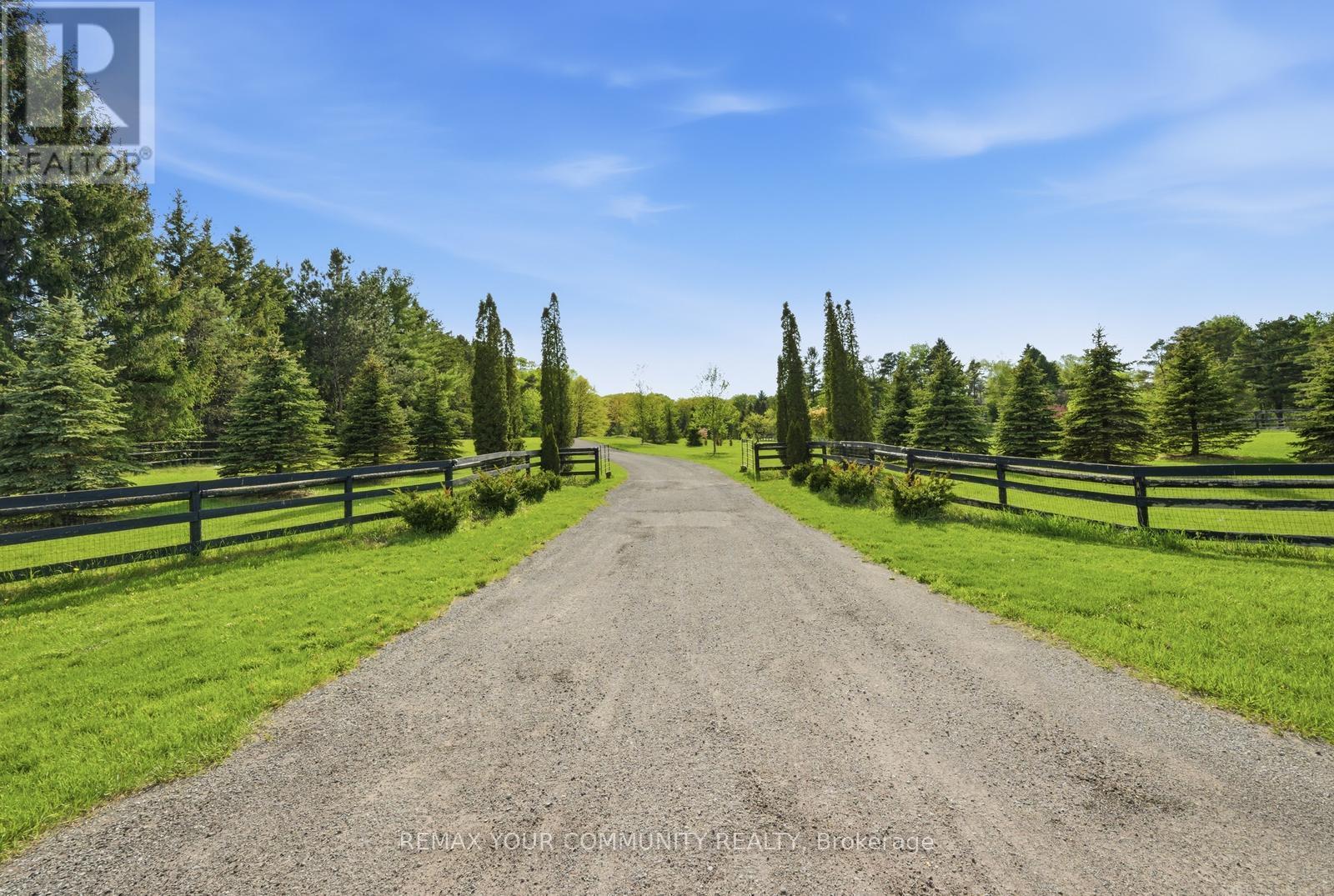16902 Mccowan Road, Whitchurch-Stouffville, Ontario  L4A 2A5 - Photo 4 - N13241828