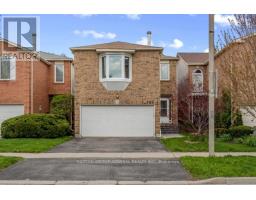 105 CARL TENNEN STREET, Vaughan, Ontario