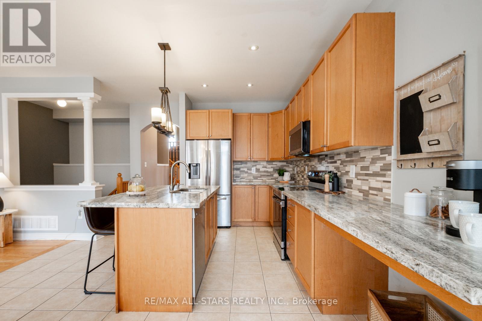 43 Horsedreamer Lane, Whitchurch-Stouffville, Ontario  L4A 0G6 - Photo 14 - N13241920