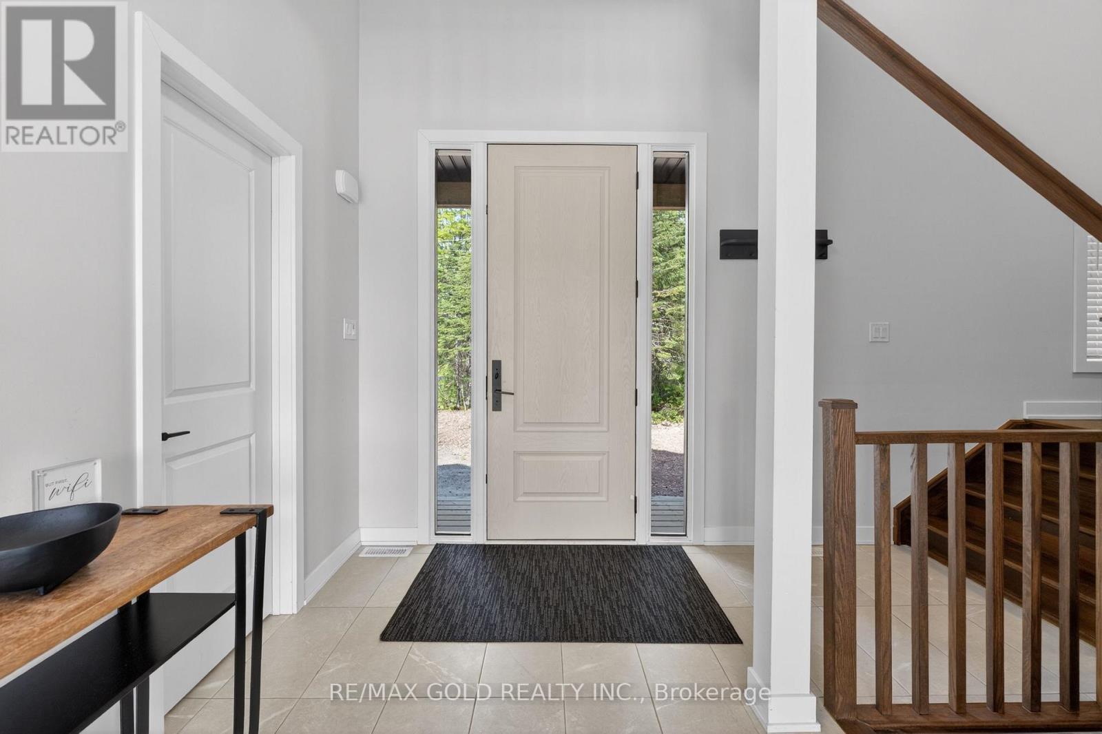 1011 Ridgeline Drive, Lake Of Bays, Ontario  P1H 2J6 - Photo 13 - X13210062