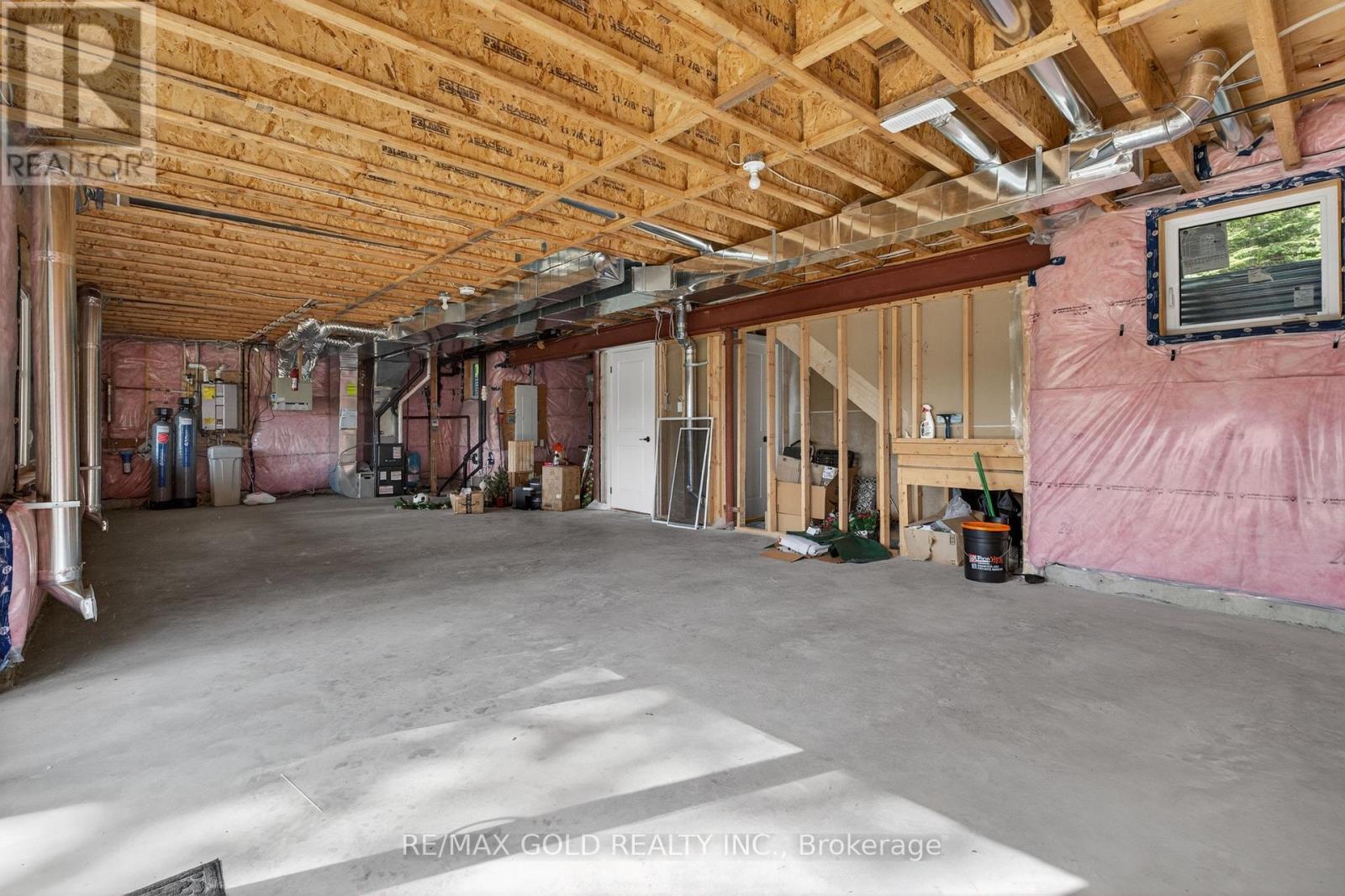 1011 Ridgeline Drive, Lake Of Bays, Ontario  P1H 2J6 - Photo 42 - X13210062