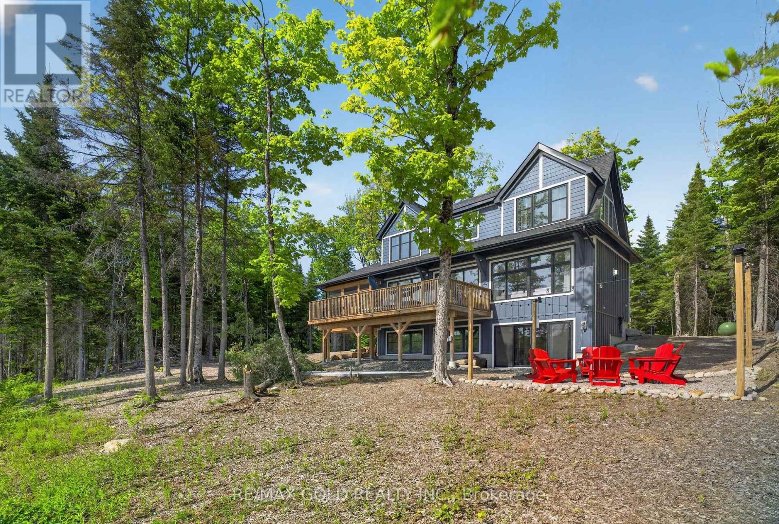 1011 Ridgeline Drive, Lake Of Bays, Ontario  P1H 2J6 - Photo 3 - X13210062