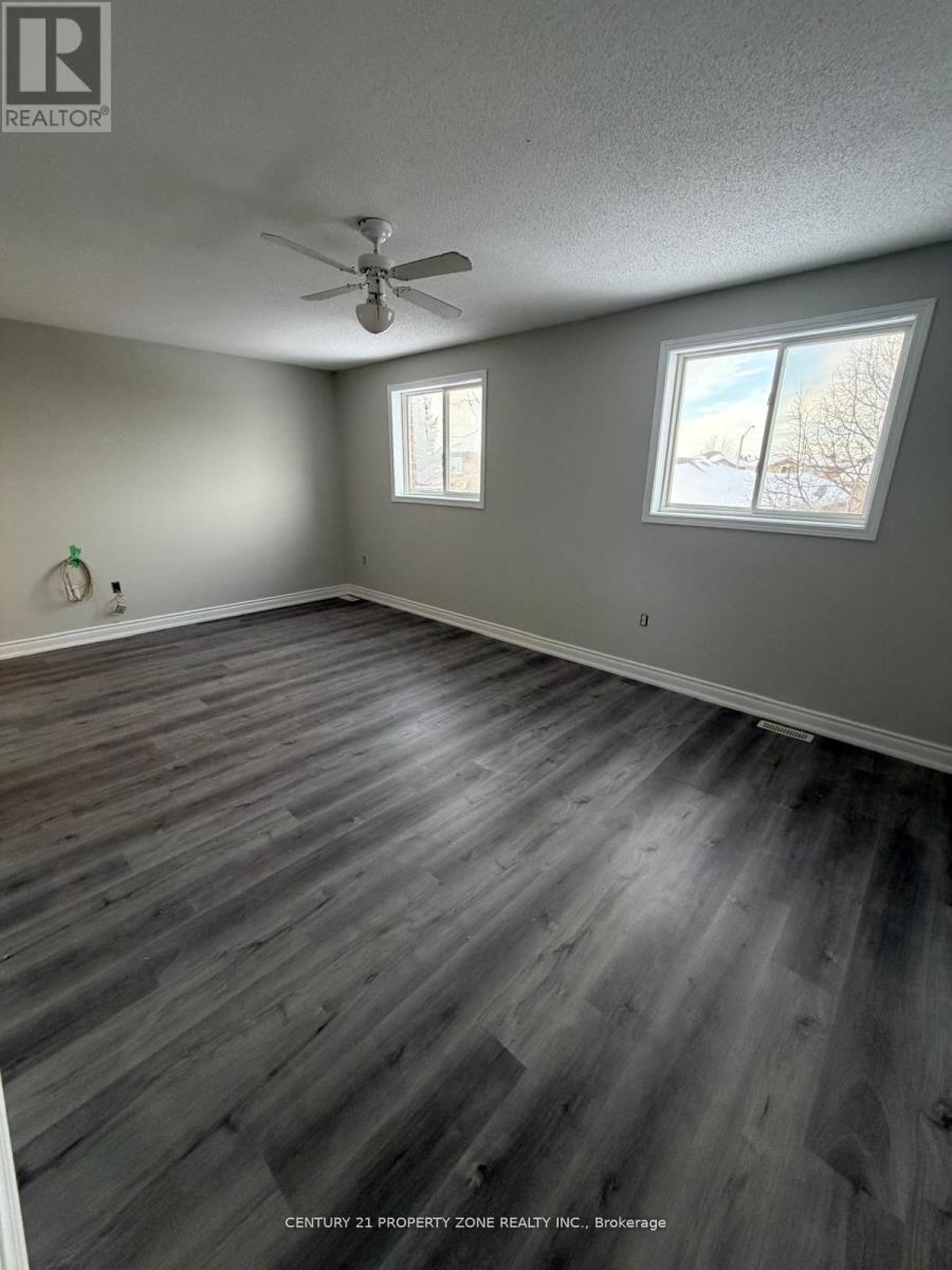 42 Patrick Drive, Barrie (Painswick South), Ontario  L4N 0H1 - Photo 12 - S13241712