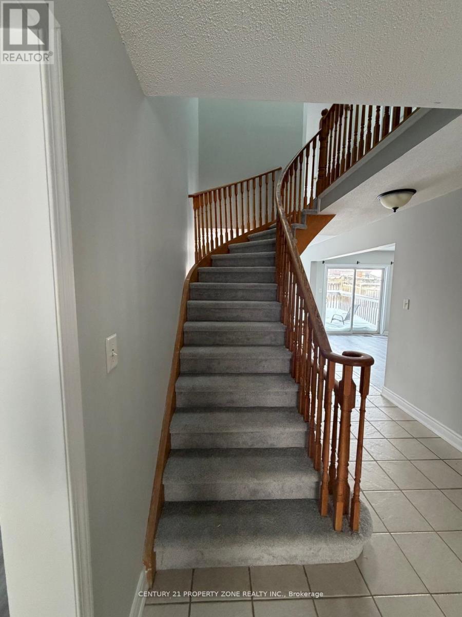 42 Patrick Drive, Barrie (Painswick South), Ontario  L4N 0H1 - Photo 14 - S13241712