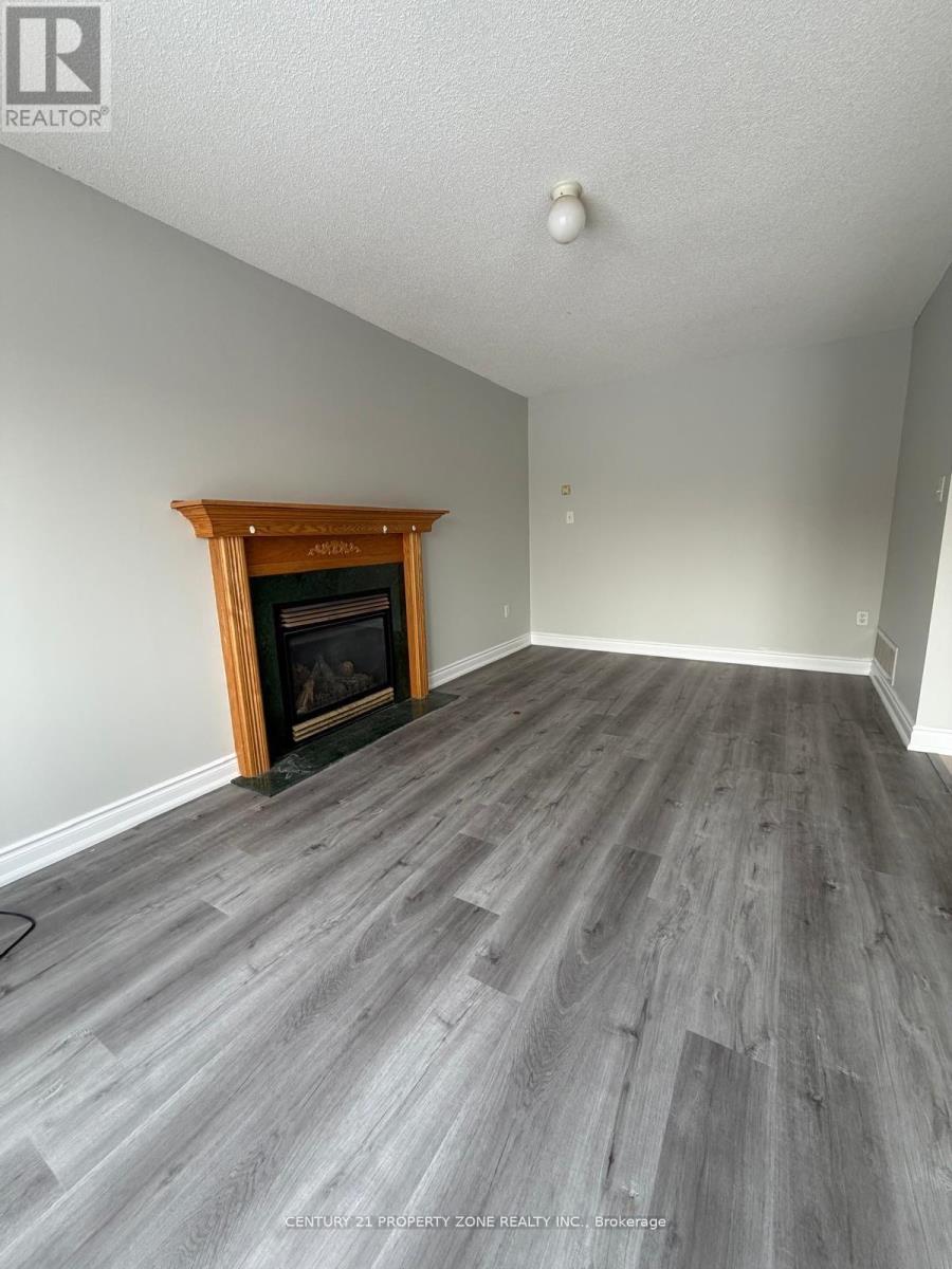 42 Patrick Drive, Barrie (Painswick South), Ontario  L4N 0H1 - Photo 2 - S13241712