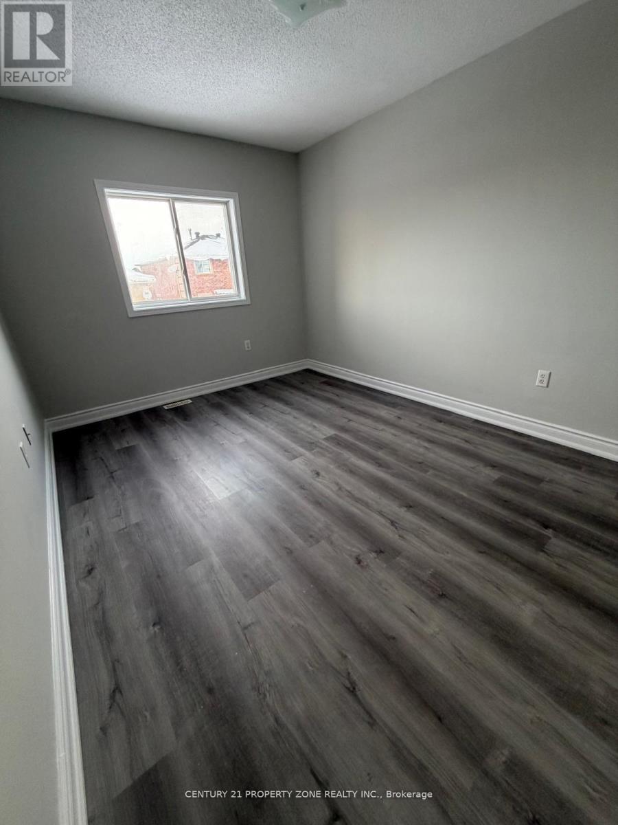 42 Patrick Drive, Barrie (Painswick South), Ontario  L4N 0H1 - Photo 4 - S13241712