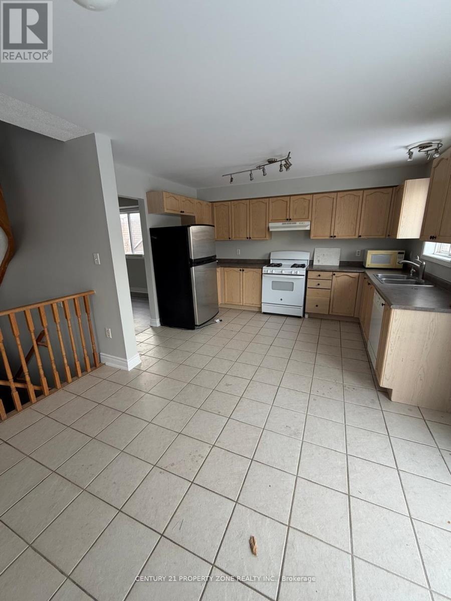 42 Patrick Drive, Barrie (Painswick South), Ontario  L4N 0H1 - Photo 8 - S13241712