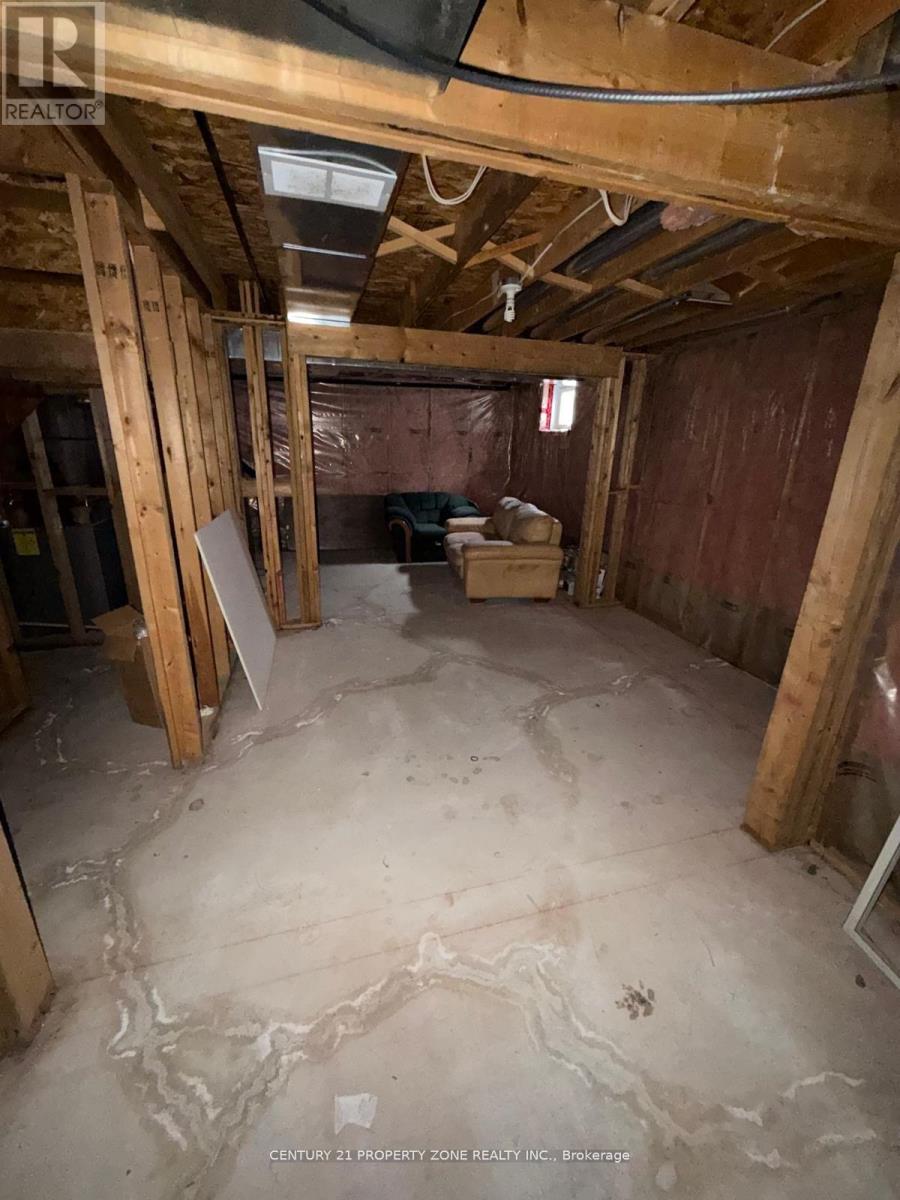 42 Patrick Drive, Barrie (Painswick South), Ontario  L4N 0H1 - Photo 9 - S13241712