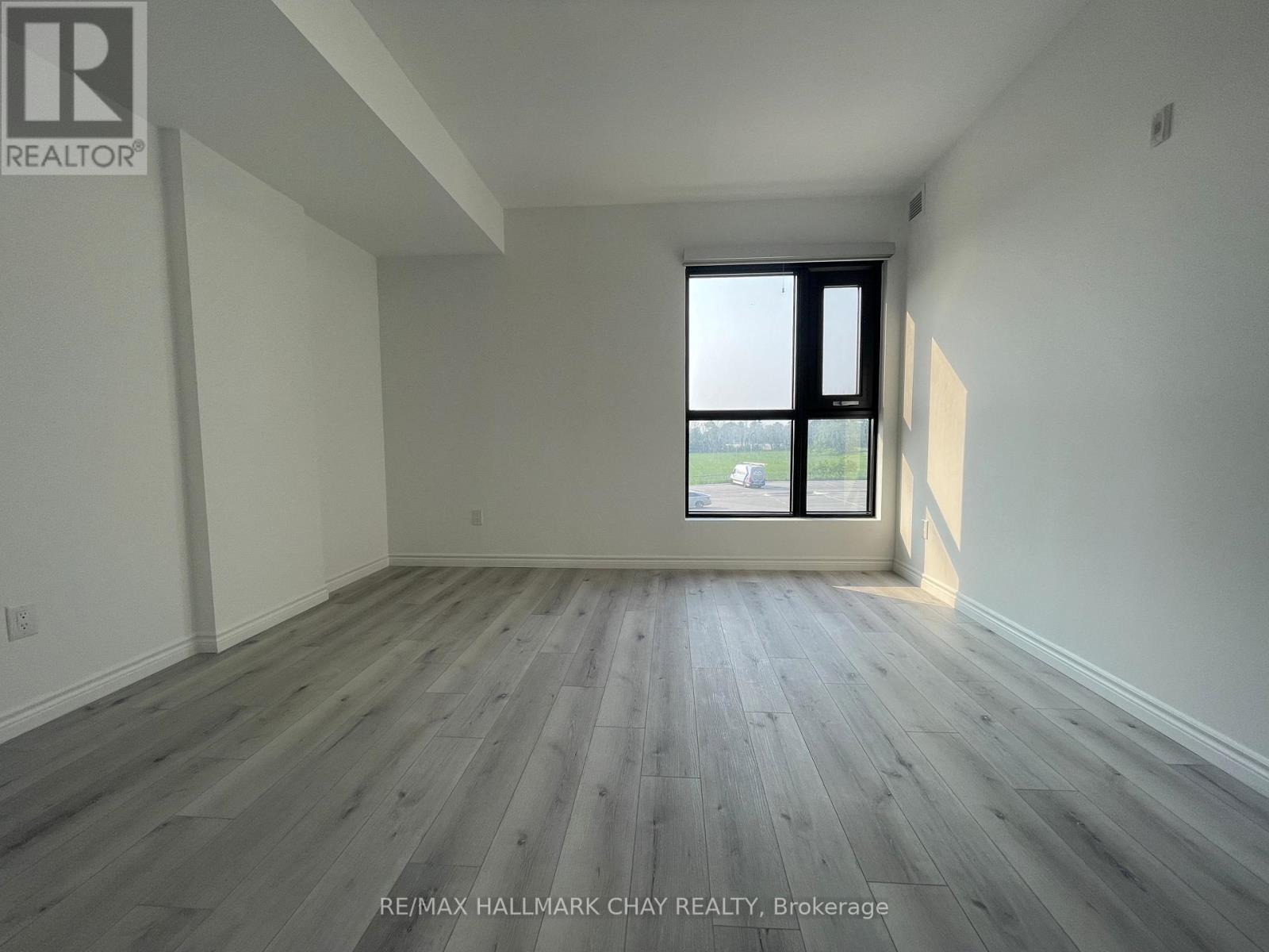 203 - 30 Hanmer Street W, Barrie (West Bayfield), Ontario  L4N 0J8 - Photo 28 - S13241876