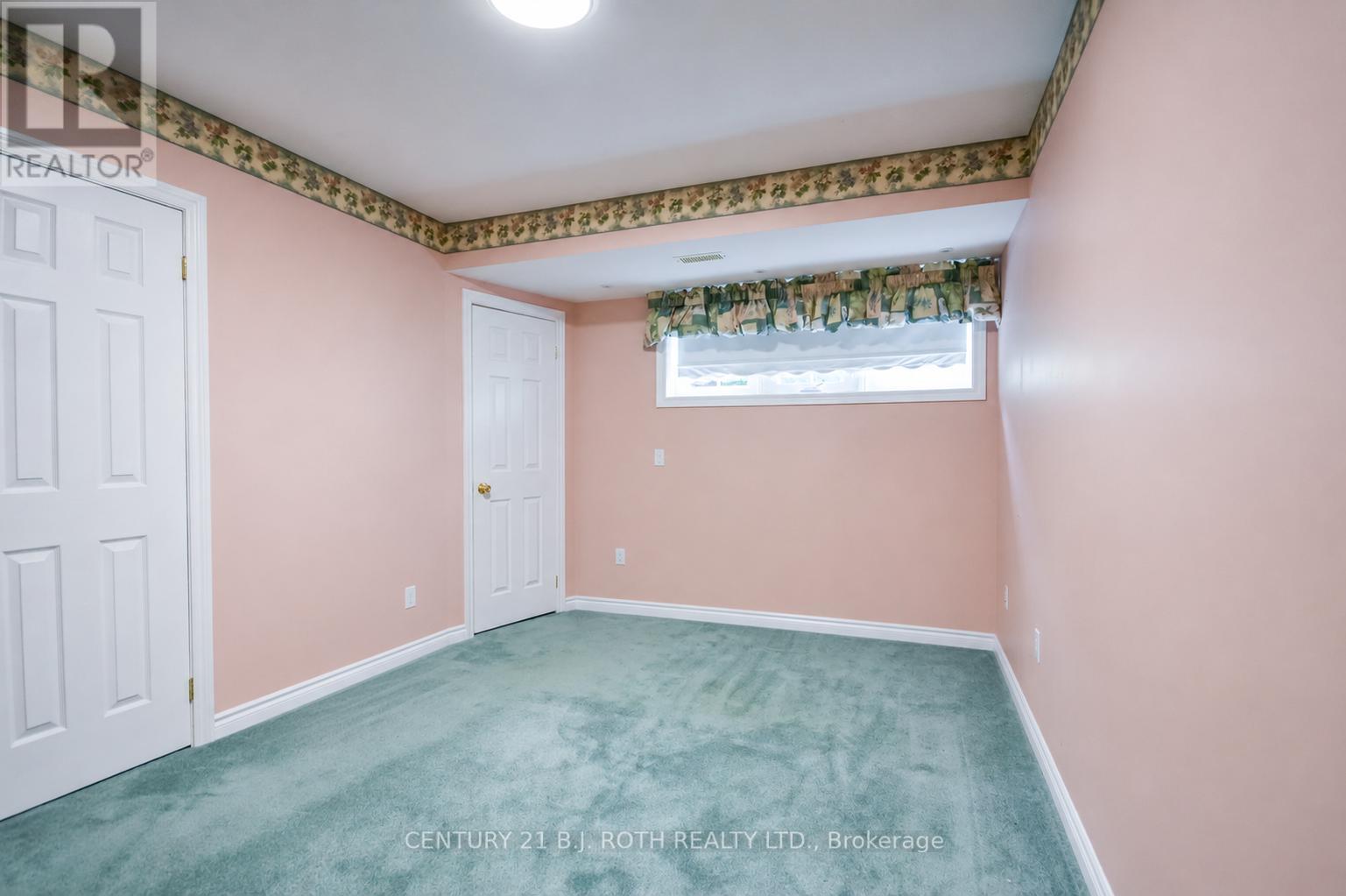 112 Silver Birch Avenue, Wasaga Beach, Ontario  L9Z 1N2 - Photo 31 - S13241956