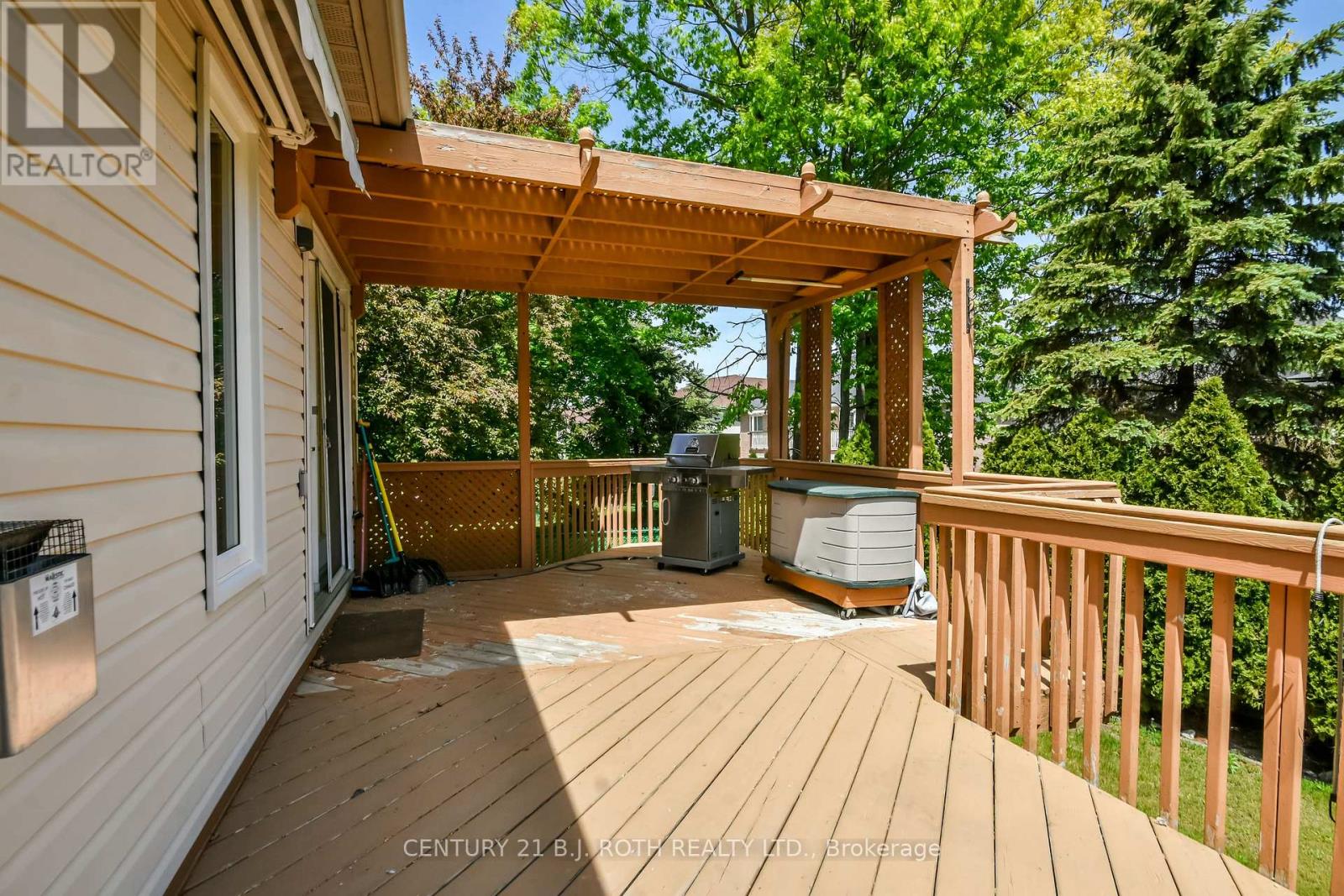 112 Silver Birch Avenue, Wasaga Beach, Ontario  L9Z 1N2 - Photo 37 - S13241956