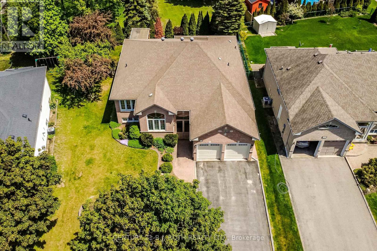 112 Silver Birch Avenue, Wasaga Beach, Ontario  L9Z 1N2 - Photo 40 - S13241956