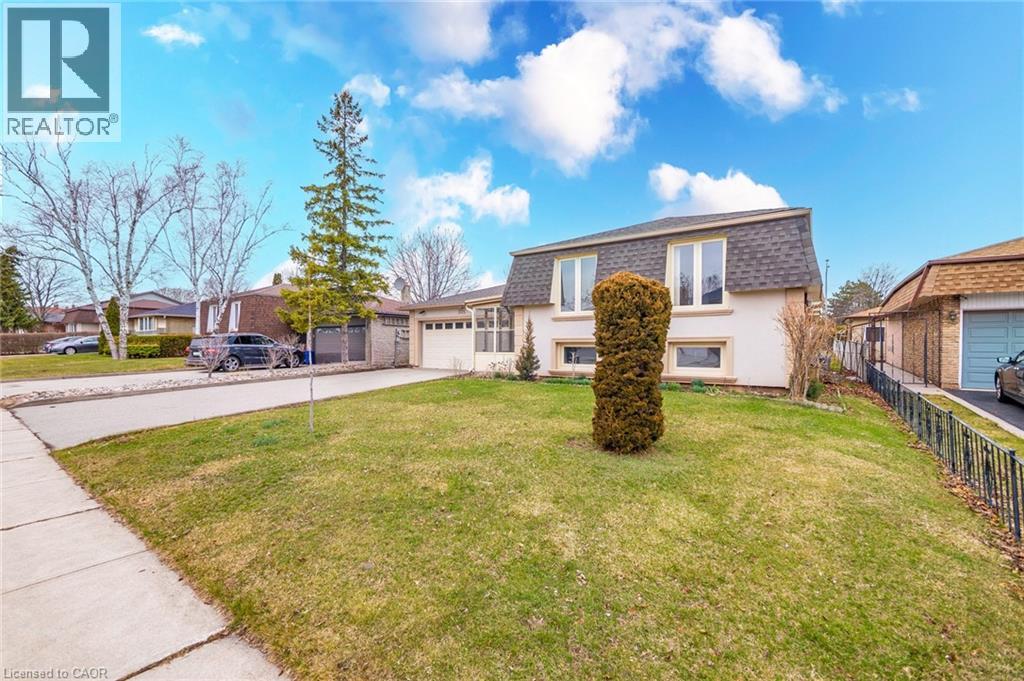 305 Pinegrove Road, Oakville, Ontario  L6K 3P8 - Photo 6 - 40836806