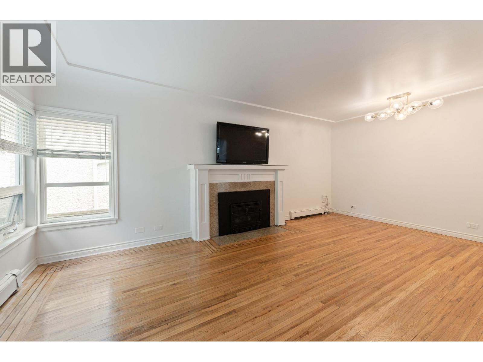 2744 W 10th Avenue, Vancouver, British Columbia  V6K 2J9 - Photo 6 - R3131917