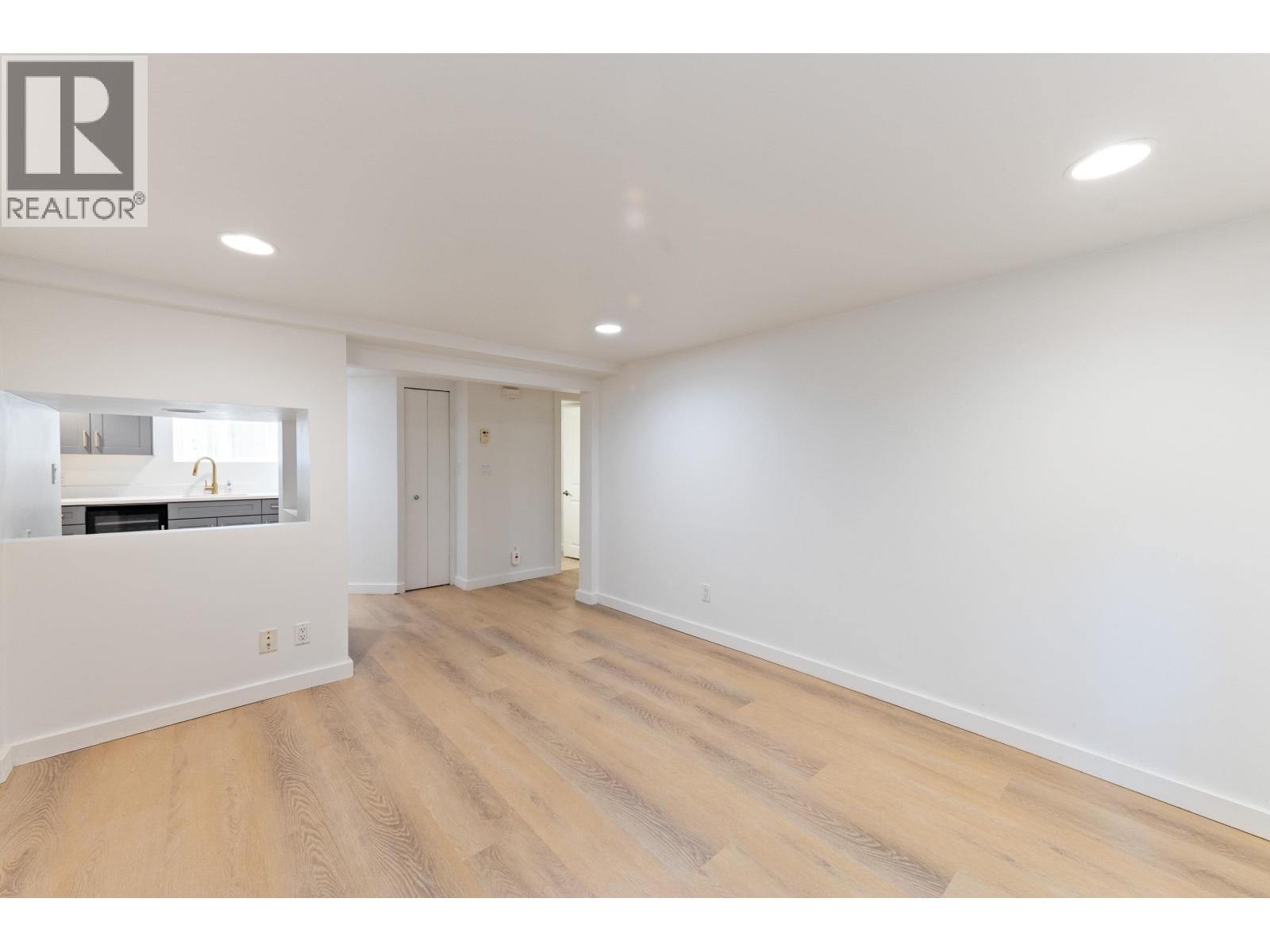 2744 W 10th Avenue, Vancouver, British Columbia  V6K 2J9 - Photo 12 - R3131917