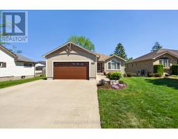 86 HURON STREET W, South Huron, Ontario