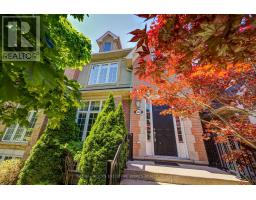 3885 EGLINTON AVENUE, Mississauga, Ontario