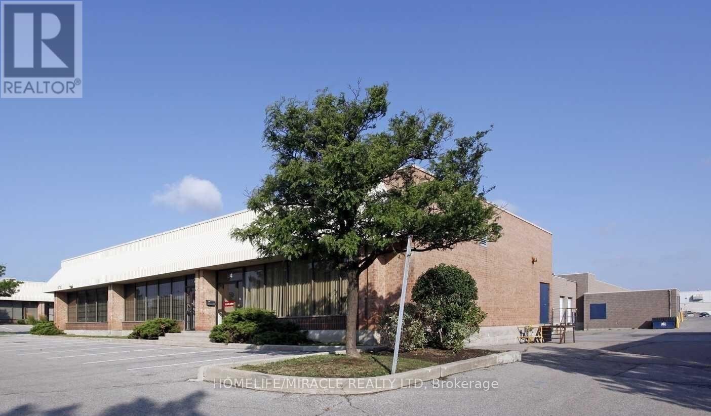 12 - 5716 COOPERS AVENUE, Mississauga, Ontario
