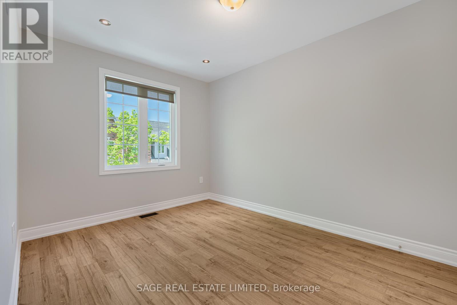 10 - 5427 Lakeshore Road, Burlington, Ontario  L7L 1E1 - Photo 24 - W13241818