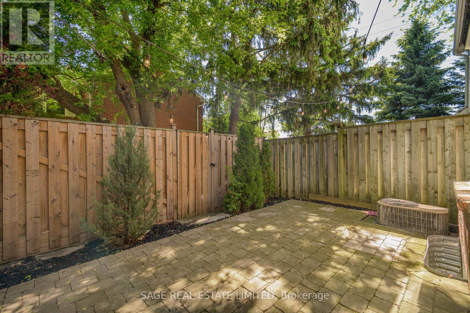 10 - 5427 Lakeshore Road, Burlington, Ontario  L7L 1E1 - Photo 34 - W13241818