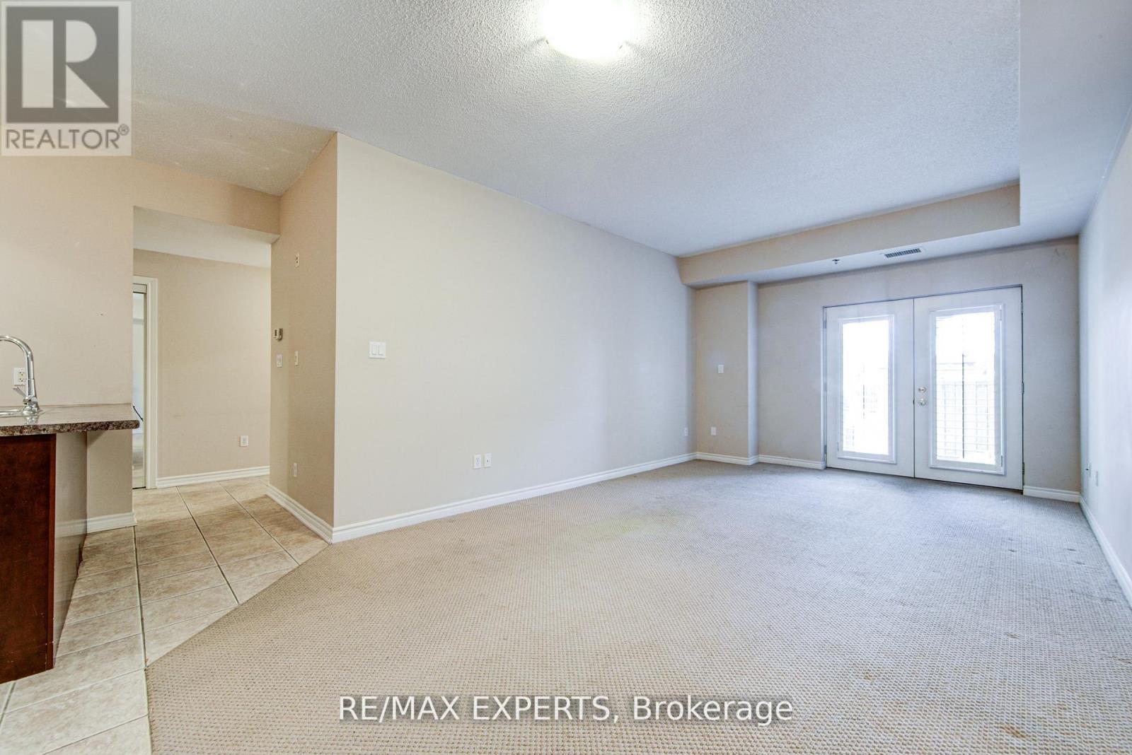102 - 391 Plains Road E, Burlington, Ontario  L7T 4M2 - Photo 18 - W13241836
