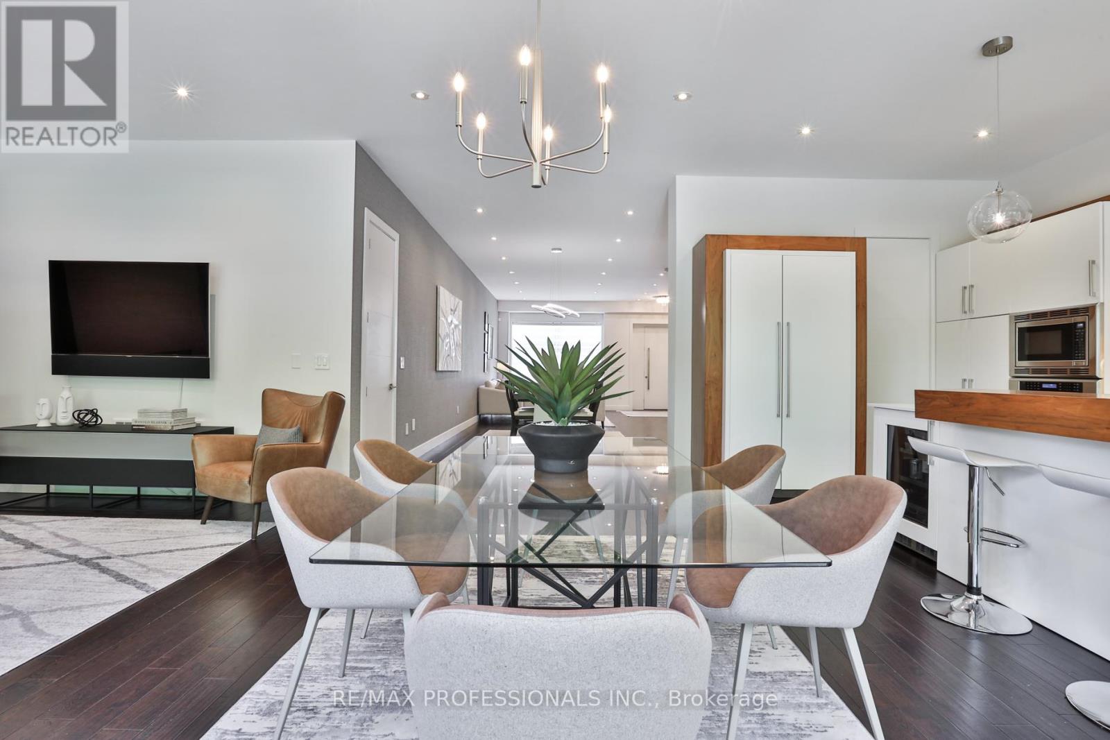 54 Renown Road, Toronto, Ontario  M9A 2E5 - Photo 10 - W13241926