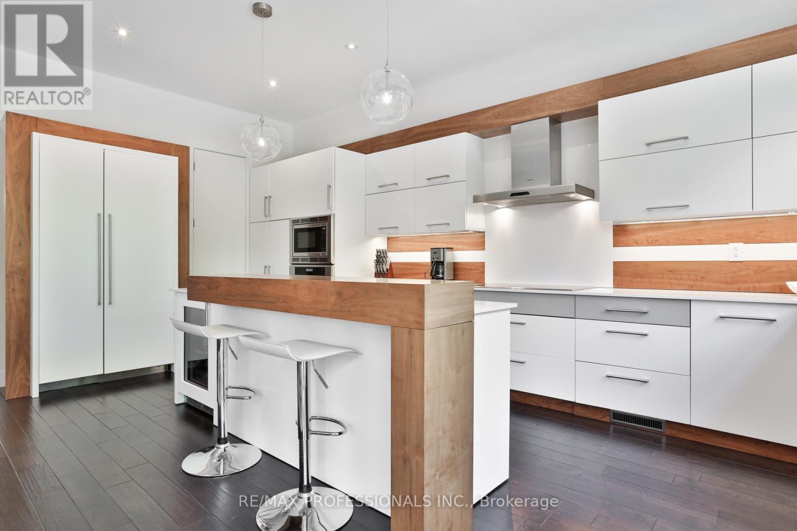 54 Renown Road, Toronto, Ontario  M9A 2E5 - Photo 12 - W13241926