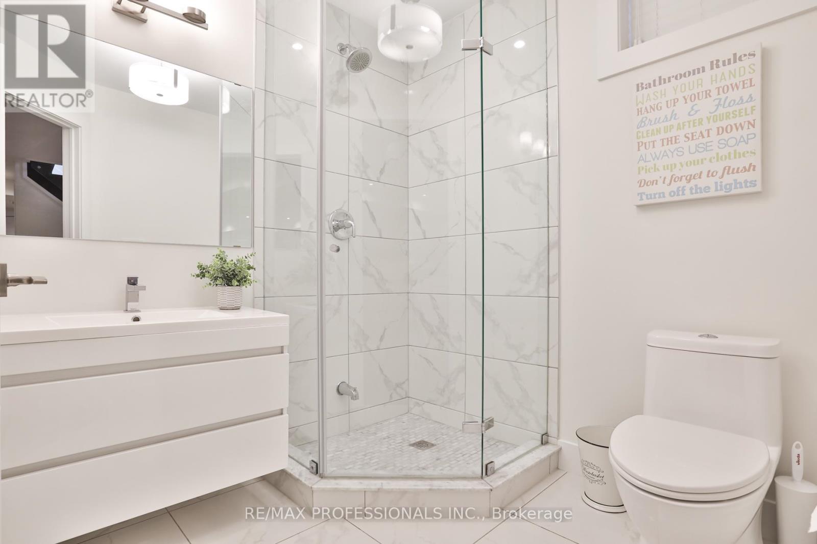 54 Renown Road, Toronto, Ontario  M9A 2E5 - Photo 40 - W13241926