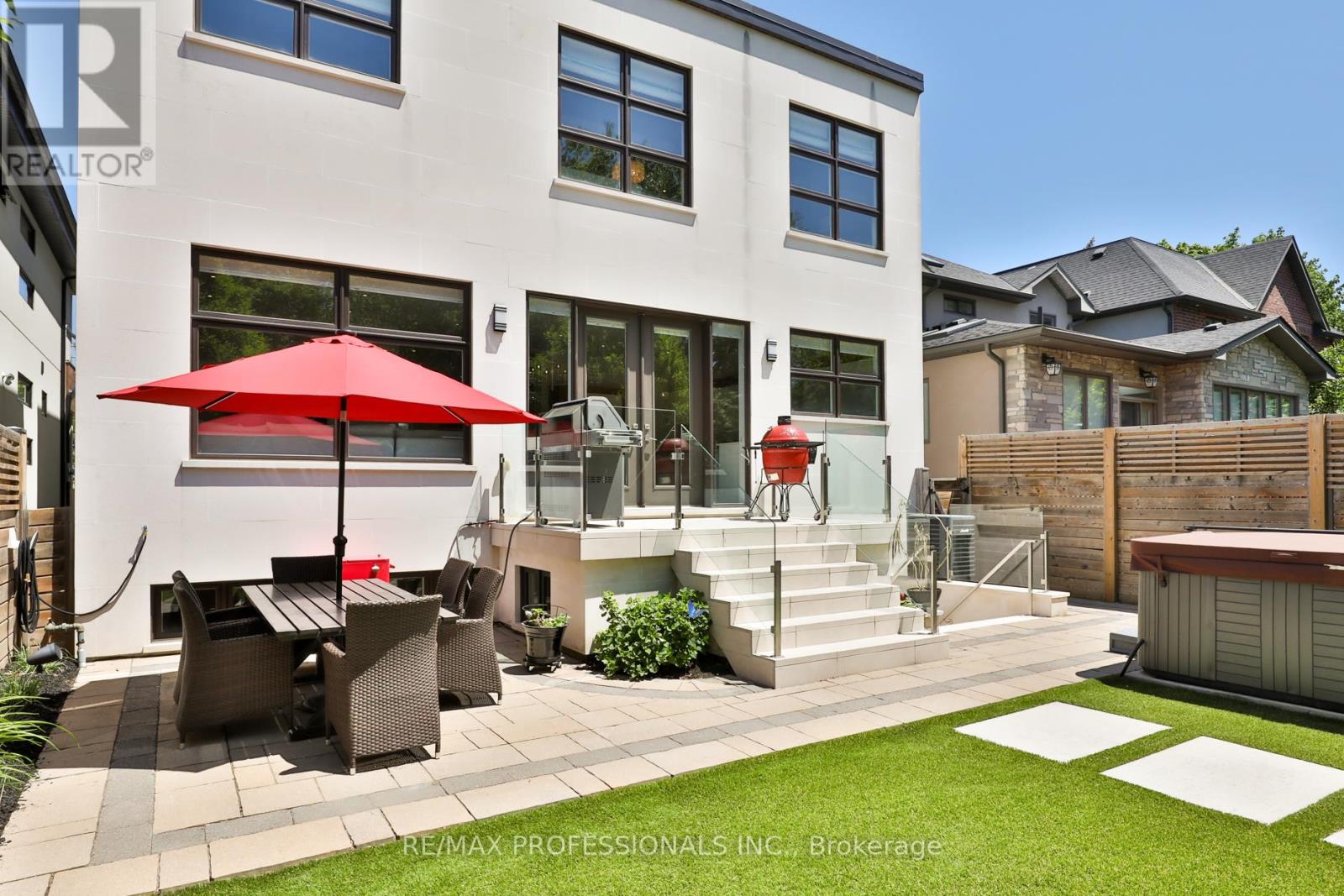 54 Renown Road, Toronto, Ontario  M9A 2E5 - Photo 47 - W13241926