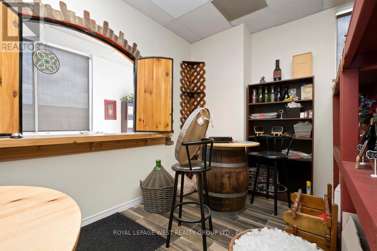 45 Densley Avenue, Toronto, Ontario  M6M 2P5 - Photo 41 - W13241976