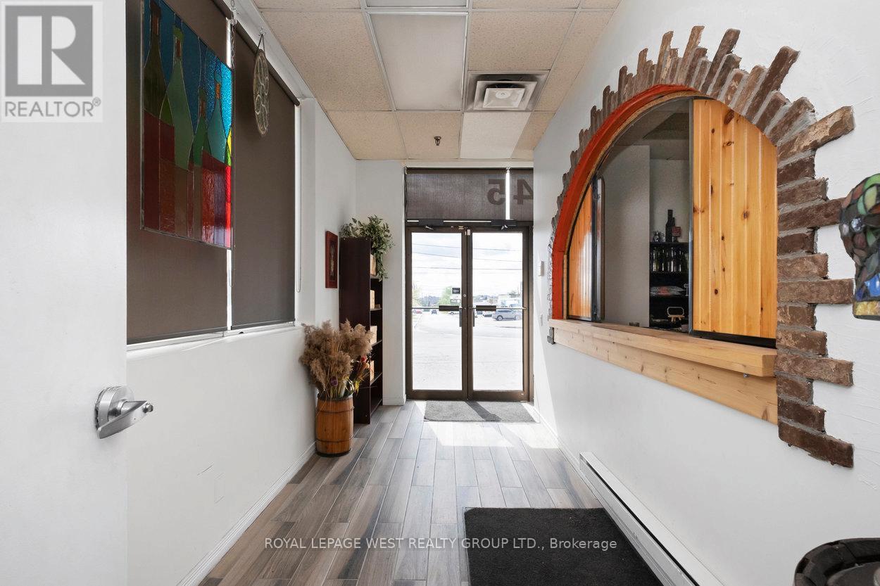 45 Densley Avenue, Toronto, Ontario  M6M 2P5 - Photo 7 - W13241976