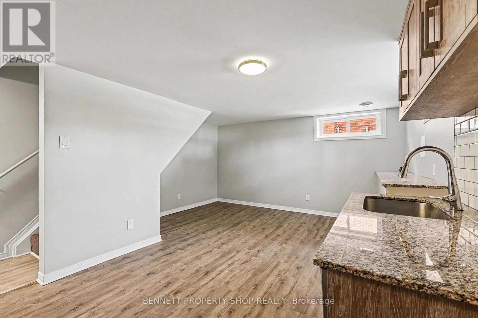 1308 Rustic Drive, Ottawa, Ontario  K2C 2Y1 - Photo 16 - X13242120