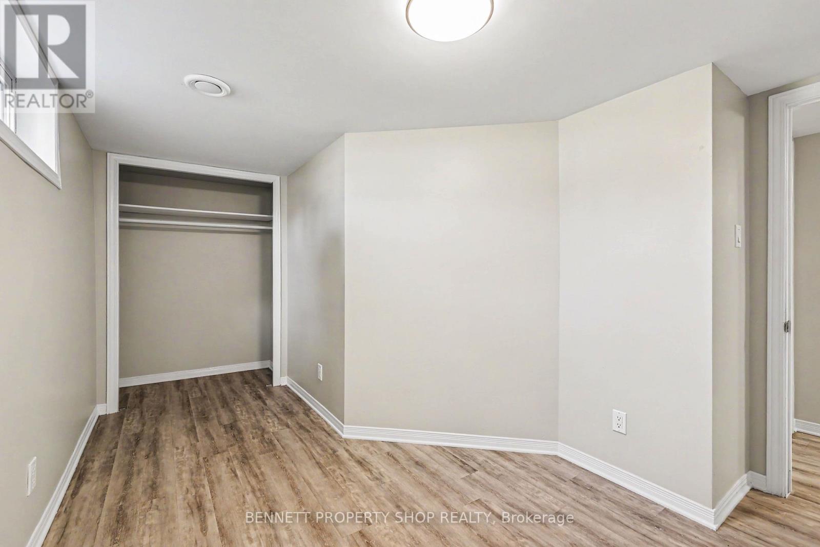 1308 Rustic Drive, Ottawa, Ontario  K2C 2Y1 - Photo 8 - X13242120
