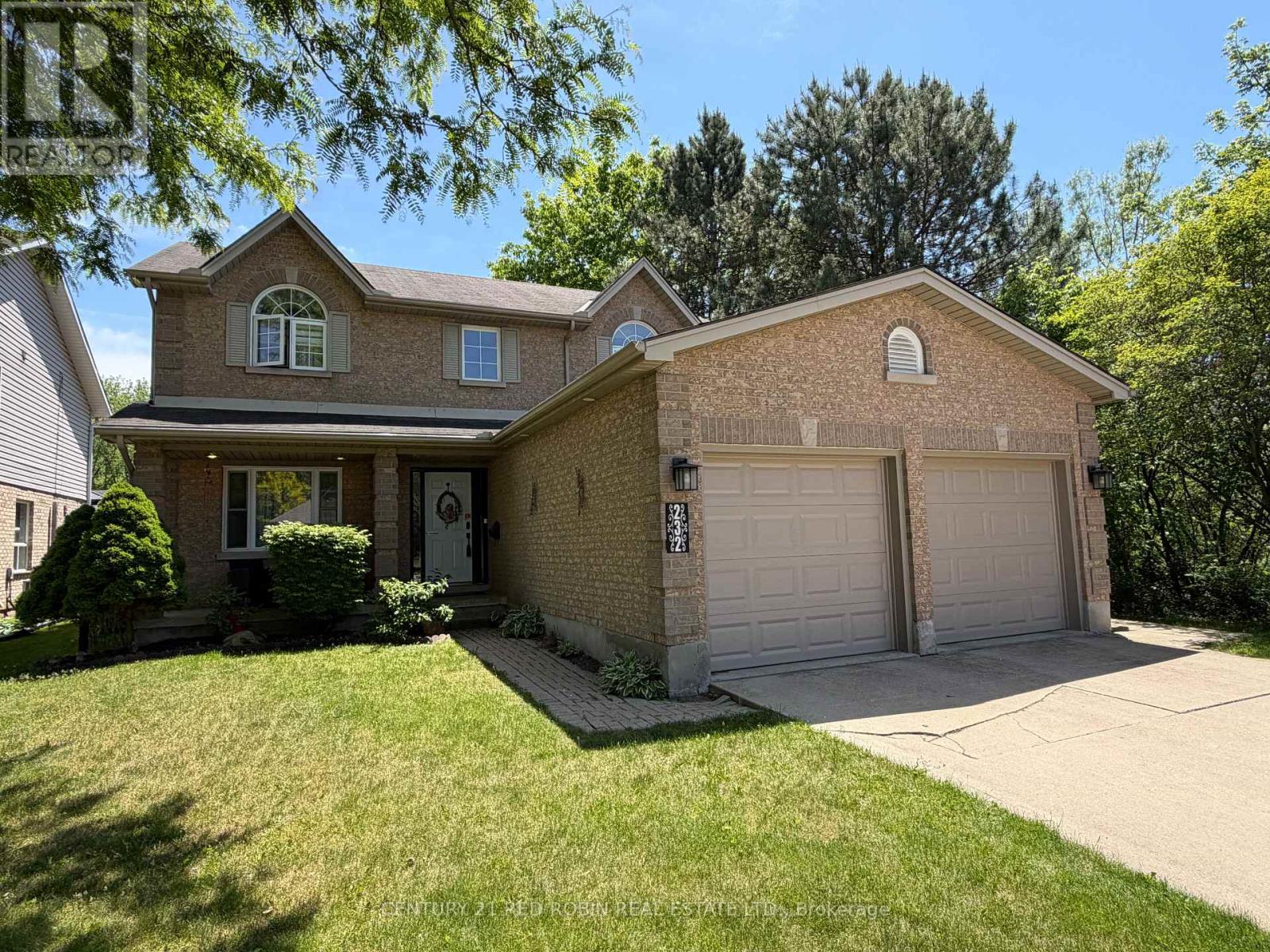 232 THORNE DRIVE, Strathroy-Caradoc, Ontario