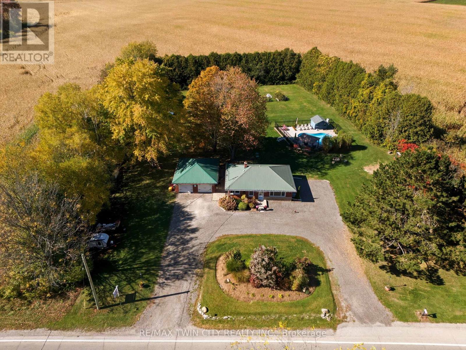 1822 Spragues Road, North Dumfries, Ontario  N1R 5S5 - Photo 2 - X13241814