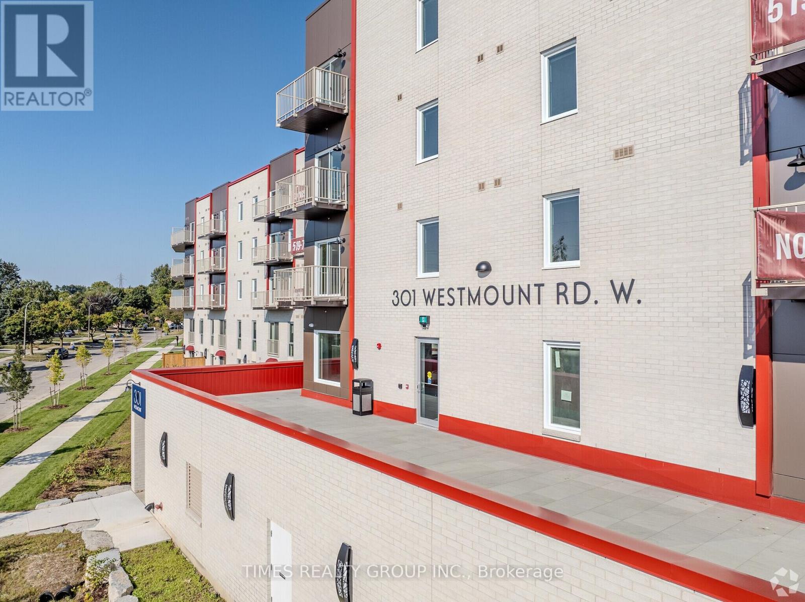 301 Westmount Road W, Kitchener, Ontario  N2M 1S3 - Photo 3 - X13241858